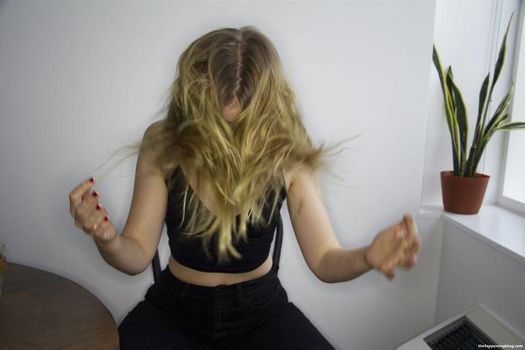 Elizabeth Lail