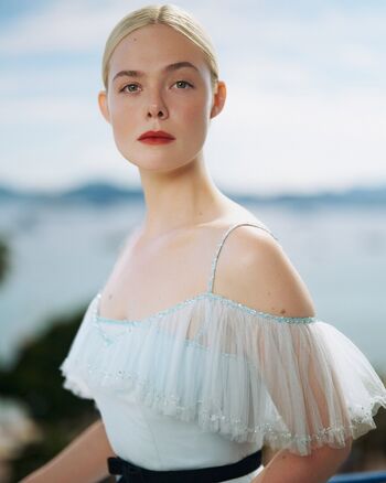 Elle Fanning