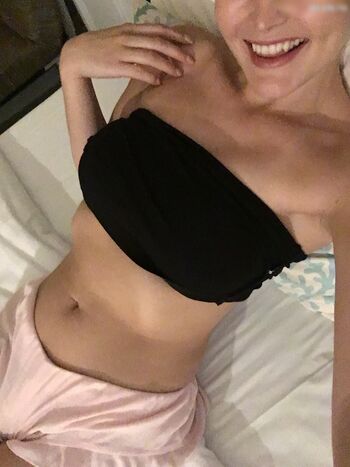 Elle Knox