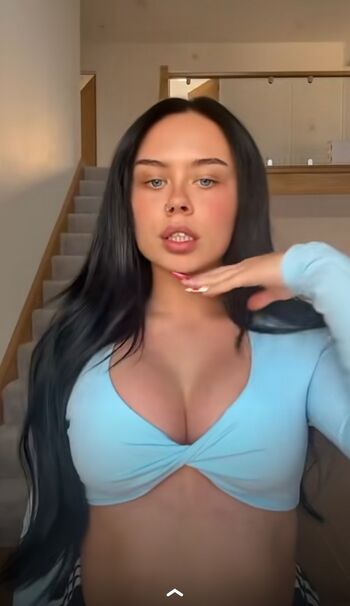 Elley Davies