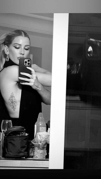 Ellie Goulding