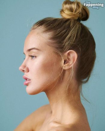 Elly Sharp