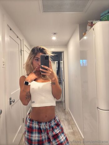 emiiixox