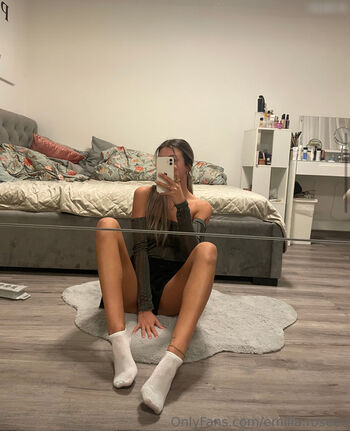 emiliaaa.rose