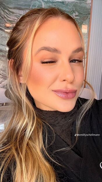 Full leaked Emilly schellmann private onlyfans photo