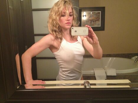 Emily Begin