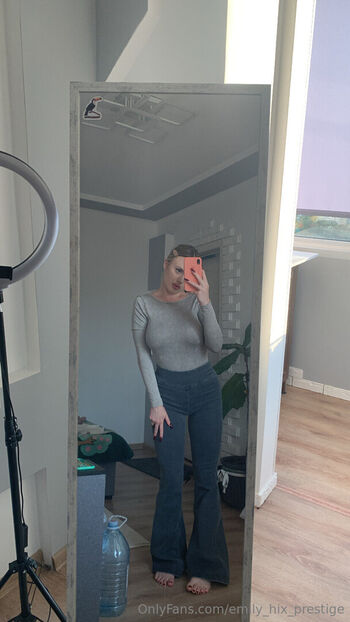emily_hix_prestige