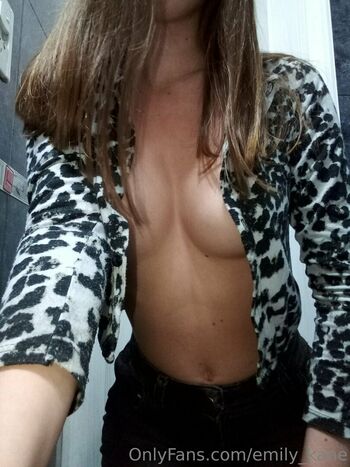 emily_kane