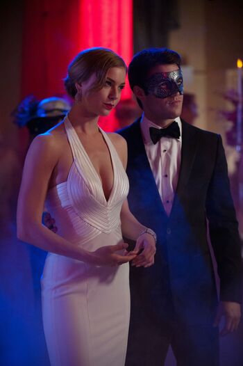 Emily VanCamp