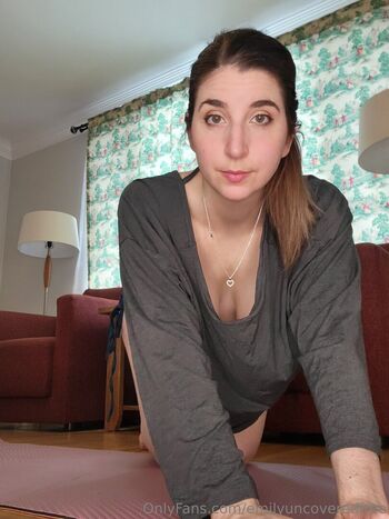 emilyuncoveredfree