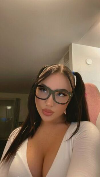 Emma Ameera