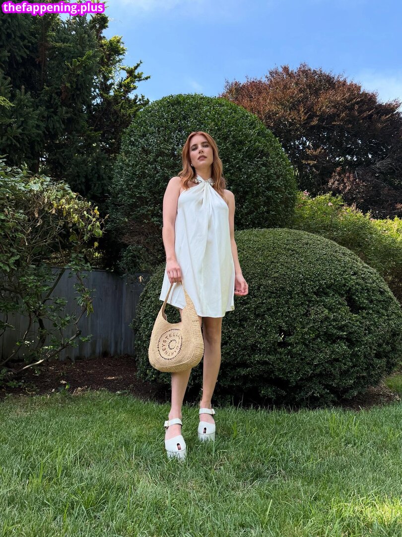 Emma Roberts