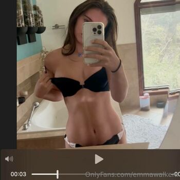 emma_walkerx