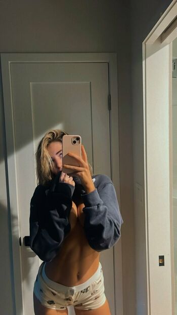 Emmy Corinne