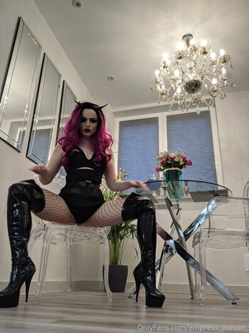 empress_poison_