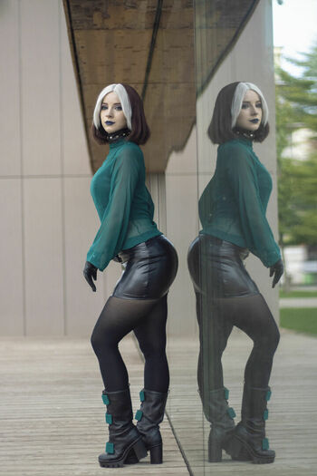 Enji Night
