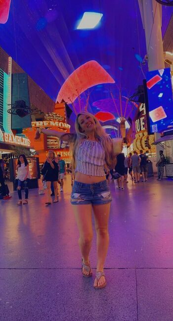 Erika Swingz