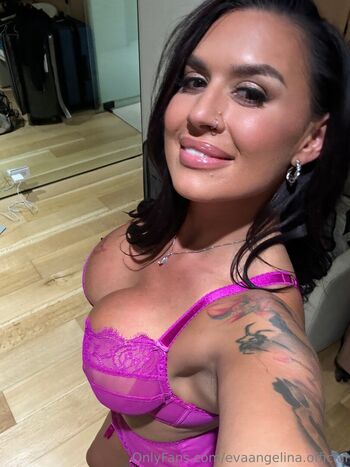 Eva Angelina