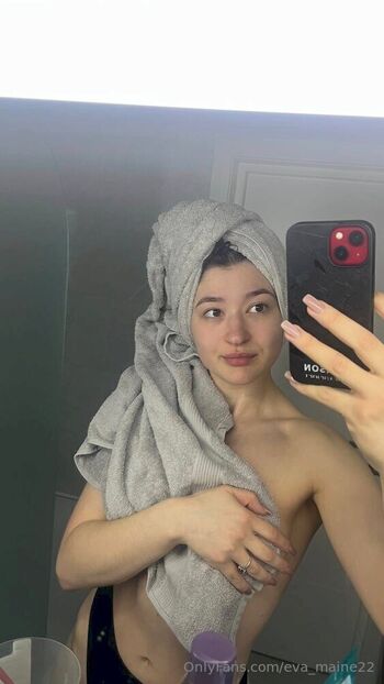 Eva_maine22