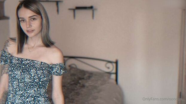 eva_oopsy