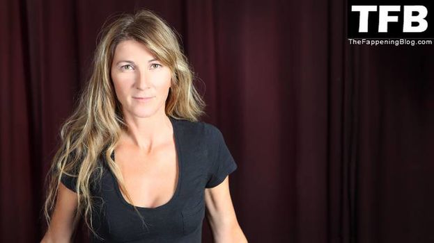Eve Best