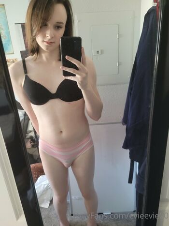 evieevie00