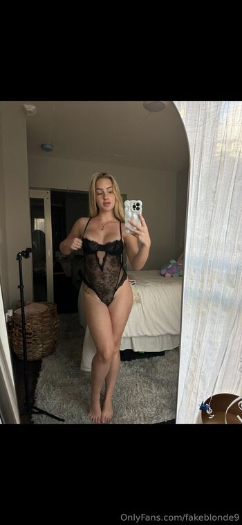 fakeblonde9