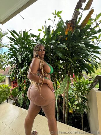 fatassbaddie