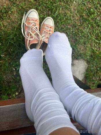 feetlauralove