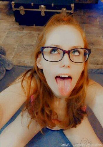 feistylilredfree