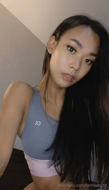 Fembabyth
