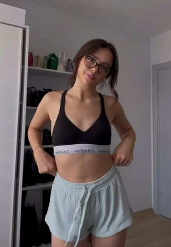 Feride Özdinç