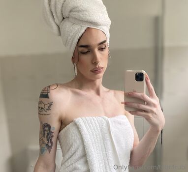 fire_gal
