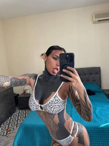 Fishball Nude