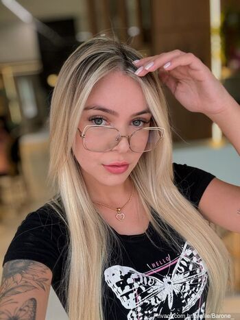 Flávia Barone