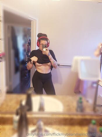 flickmybeanmelrichardsxx