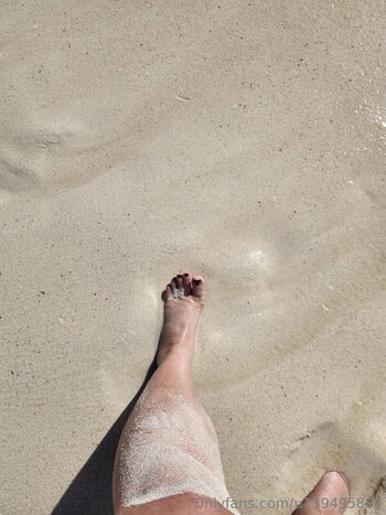 foot-mistress-miss-b