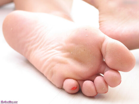 Footlovegirls