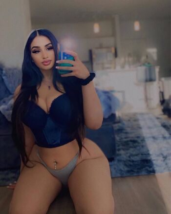 Foreignbae_xo