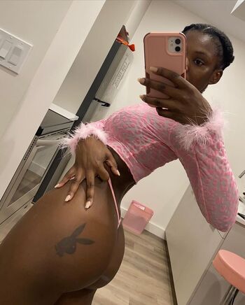 Foreignn_diamondd