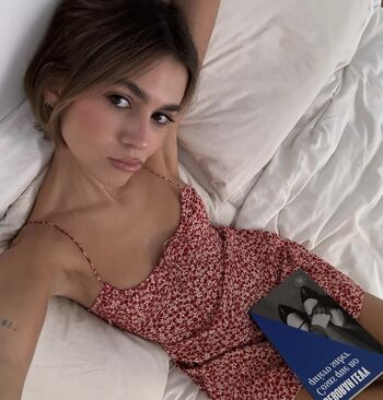 Gabriela Flores