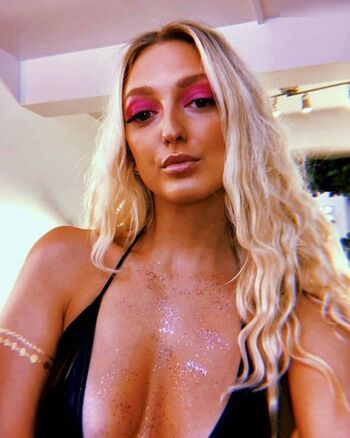 Georgia Hirst