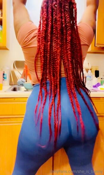 ghettowedgiegirl