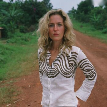 Gillian Anderson