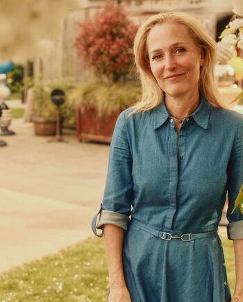 Gillian Anderson
