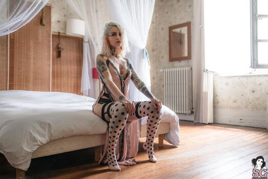 gladycesuicide