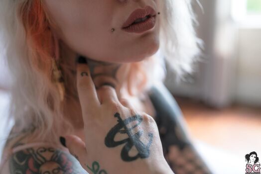 gladycesuicide