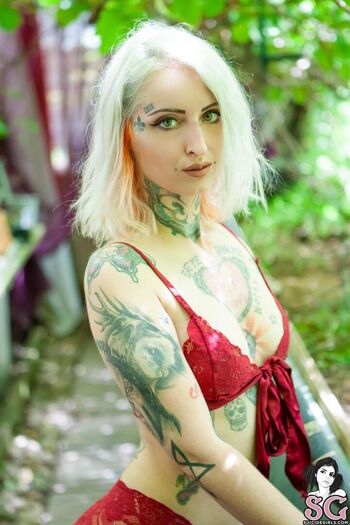 gladycesuicide