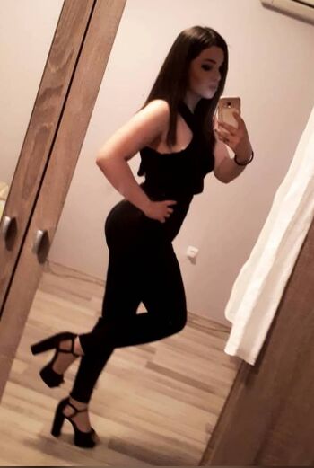 glitchedegirlcosplay