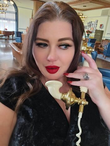 goddesslycia